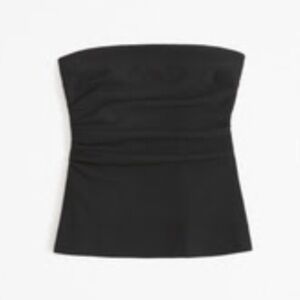 Abercrombie & Fitch Strapless Ruched Top